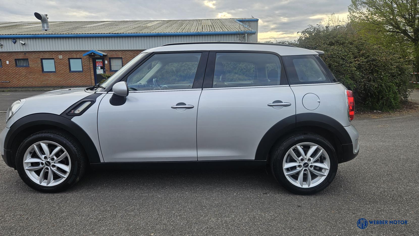 MINI Countryman 2.0 Cooper SD SUV 5dr Diesel Manual Euro 5 (s/s) (143 ps)