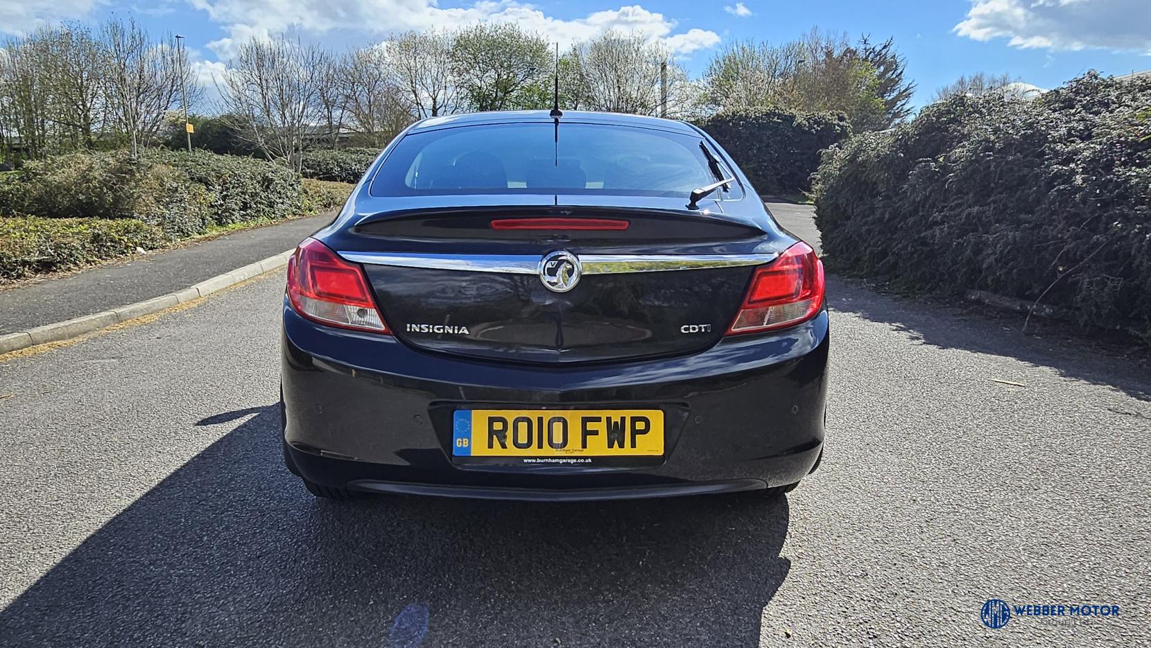 Vauxhall Insignia 2.0 CDTi ecoFLEX Exclusiv Hatchback 5dr Diesel Manual Euro 5 (130 ps)