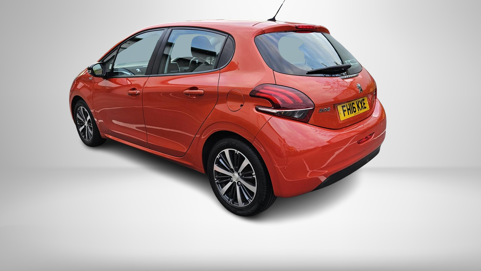 Peugeot 208 1.2 PureTech XS White Hatchback 5dr Petrol Manual Euro 6 (82 ps)