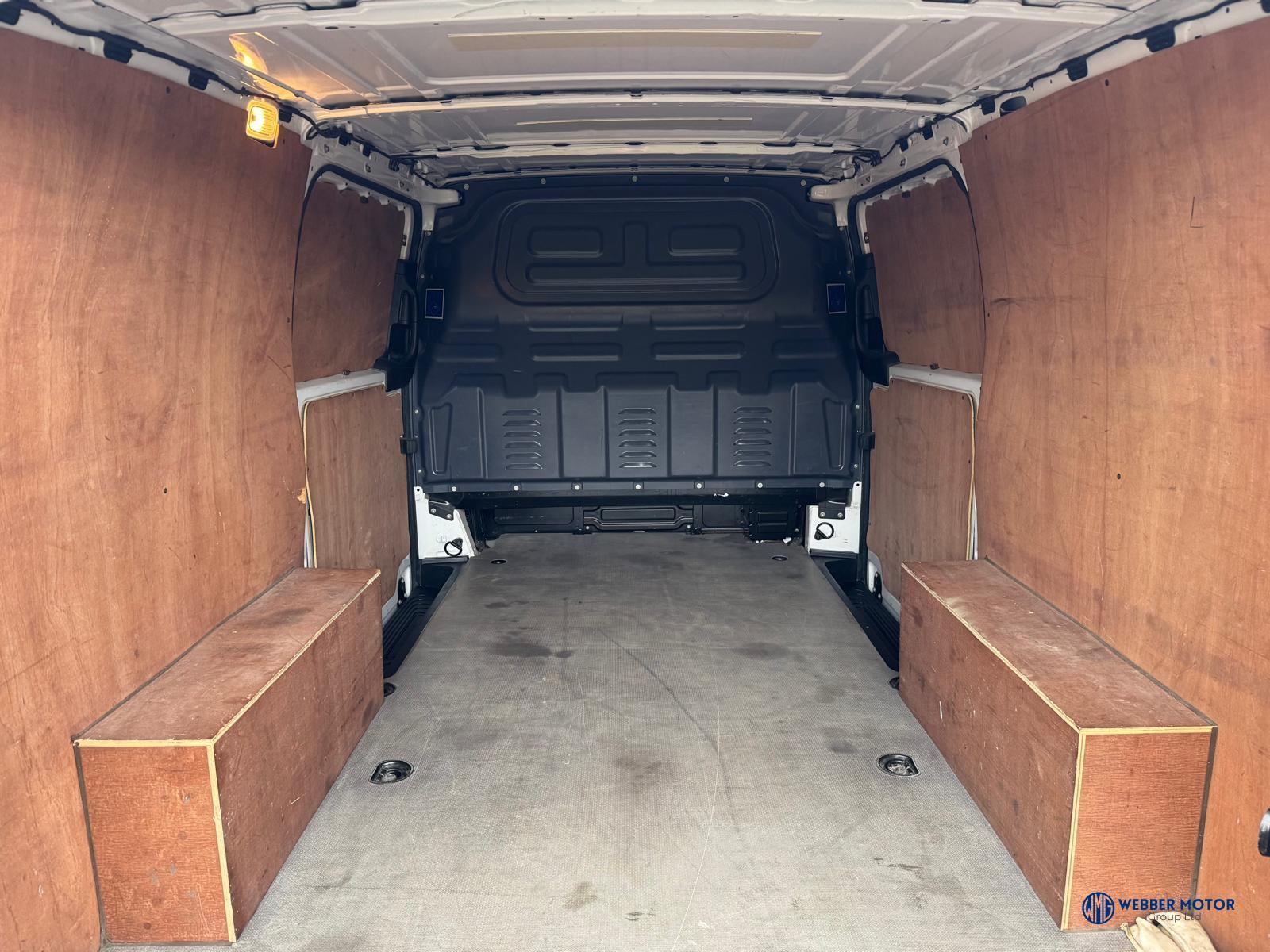 Mercedes-Benz Vito 1.7 110 CDI Pure Panel Van, 6 speed, ULEZ, 80k miles, front and rear sensors