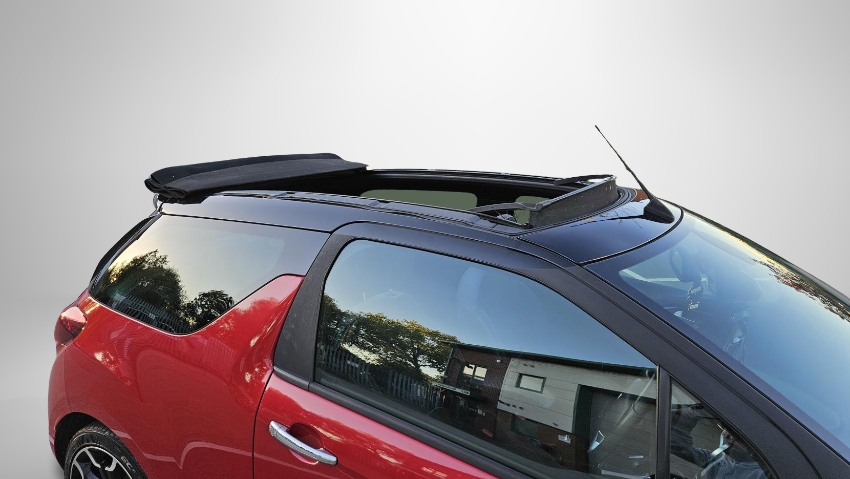 Citroen DS3 Cabrio 1.6 e-HDi Airdream DStyle Plus Convertible 2dr Diesel Manual Euro 5 (s/s) (90 ps)