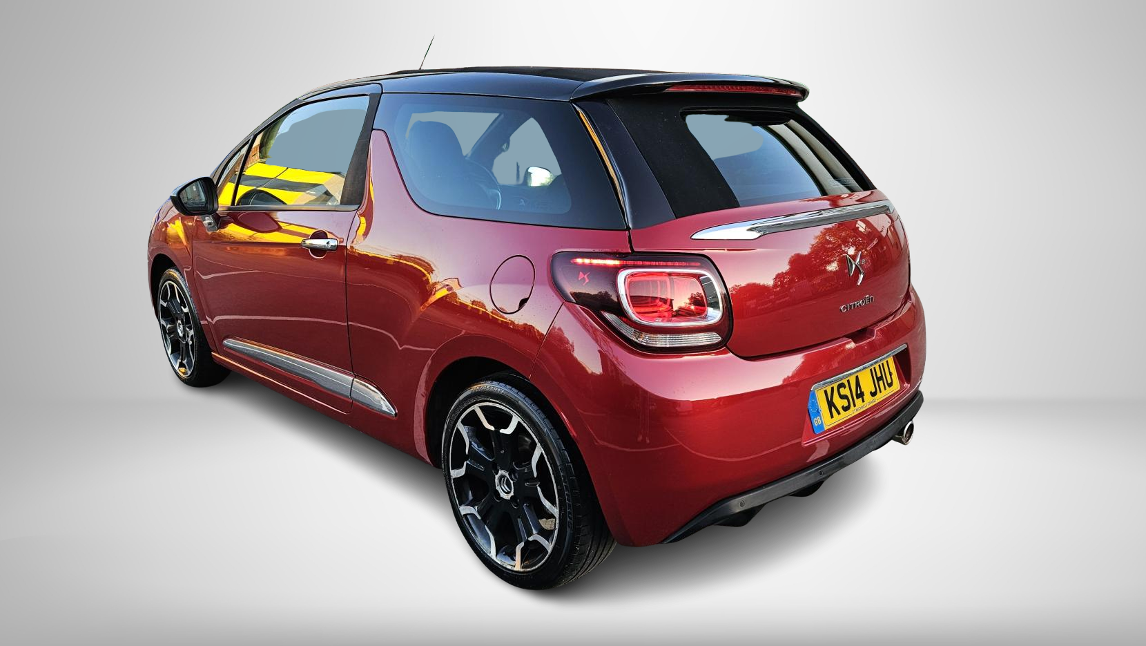Citroen DS3 Cabrio 1.6 e-HDi Airdream DStyle Plus Convertible 2dr Diesel Manual Euro 5 (s/s) (90 ps)