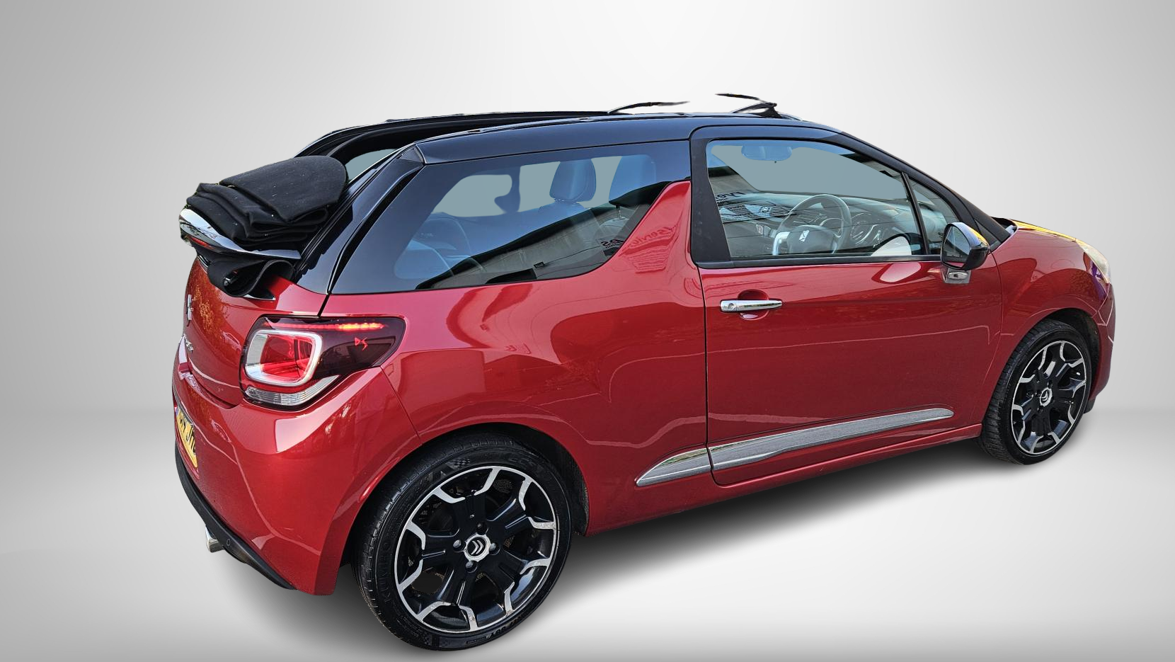 Citroen DS3 Cabrio 1.6 e-HDi Airdream DStyle Plus Convertible 2dr Diesel Manual Euro 5 (s/s) (90 ps)