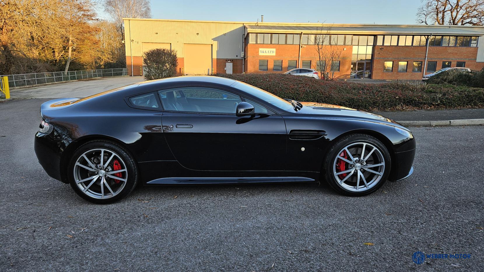 Aston Martin Vantage 4.7 V8 S Coupe 2dr Petrol Sportshift Euro 6 (430 bhp)