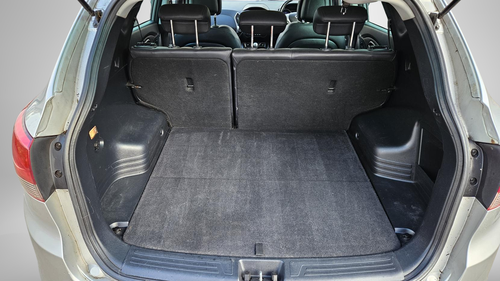 Hyundai ix35 1.7 CRDi Premium SUV 5dr Diesel Manual Euro 5 (s/s) (115 ps)