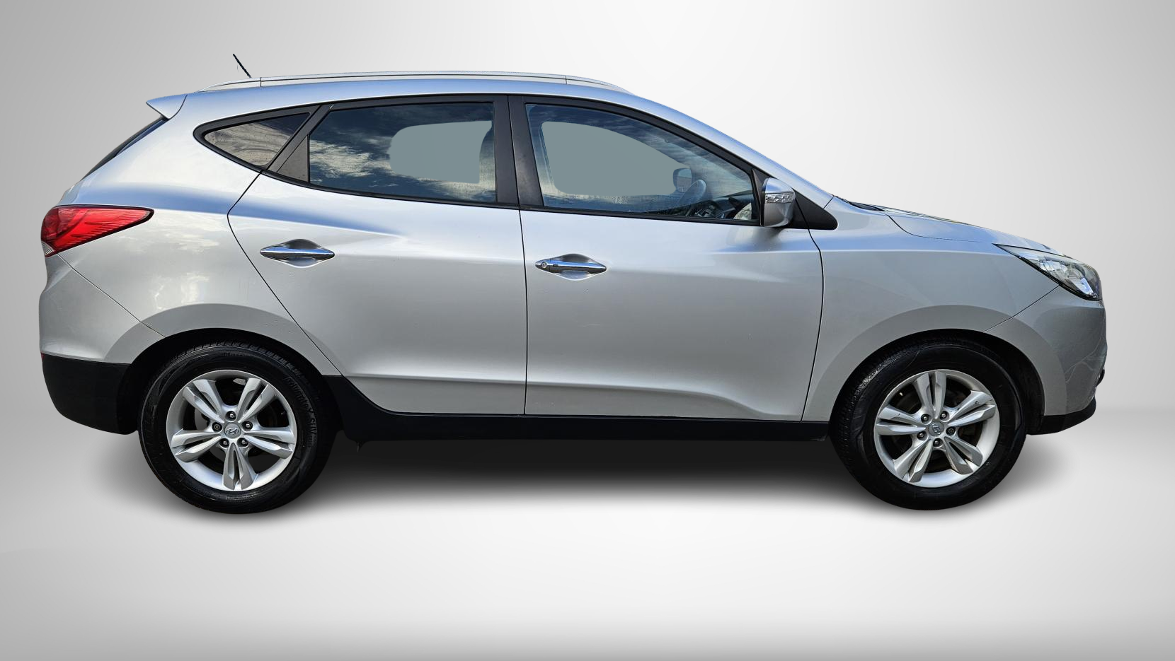 Hyundai ix35 1.7 CRDi Premium SUV 5dr Diesel Manual Euro 5 (s/s) (115 ps)