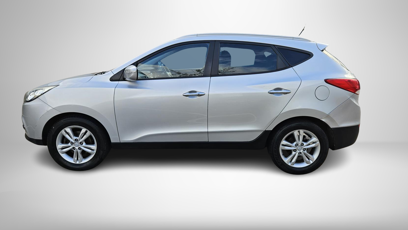 Hyundai ix35 1.7 CRDi Premium SUV 5dr Diesel Manual Euro 5 (s/s) (115 ps)