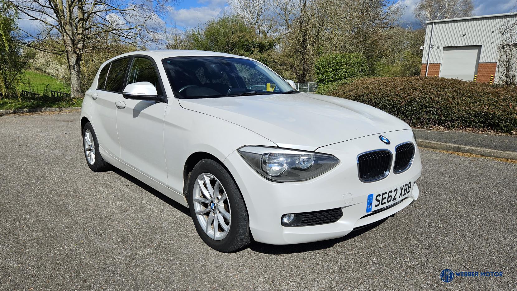 BMW 1 Series 2.0 118d SE Hatchback 5dr Diesel Manual Euro 5 (s/s) (143 ps)