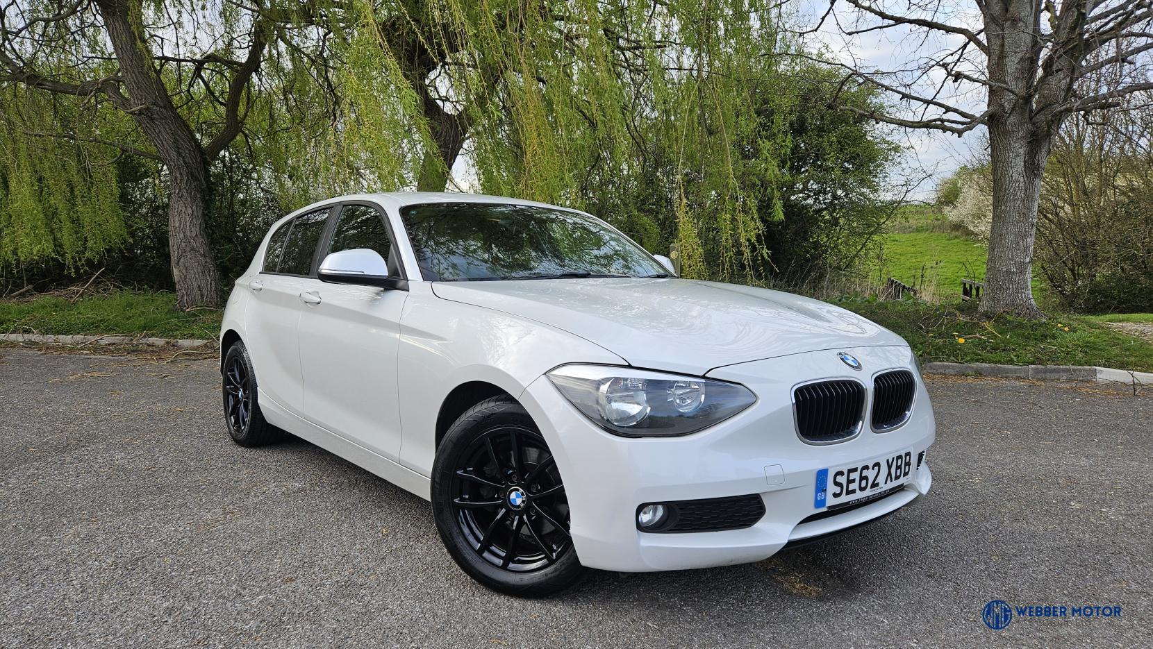 BMW 1 Series 2.0 118d SE Hatchback 5dr Diesel Manual Euro 5 (s/s) (143 ps)