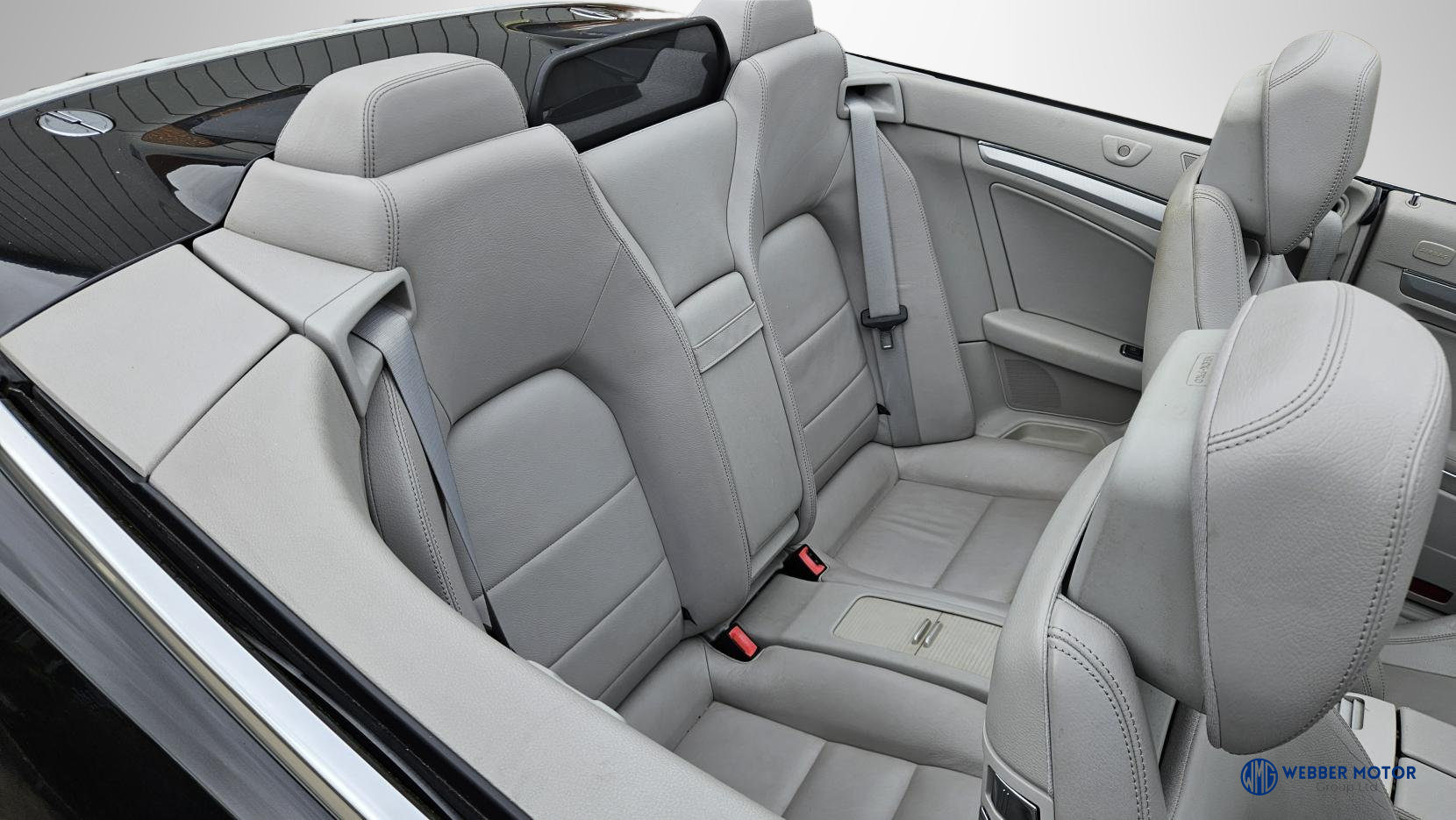 Mercedes-Benz E Class 3.0 E350 CDI V6 BlueEfficiency SE Cabriolet 2dr Diesel G-Tronic Euro 5 (265 ps)