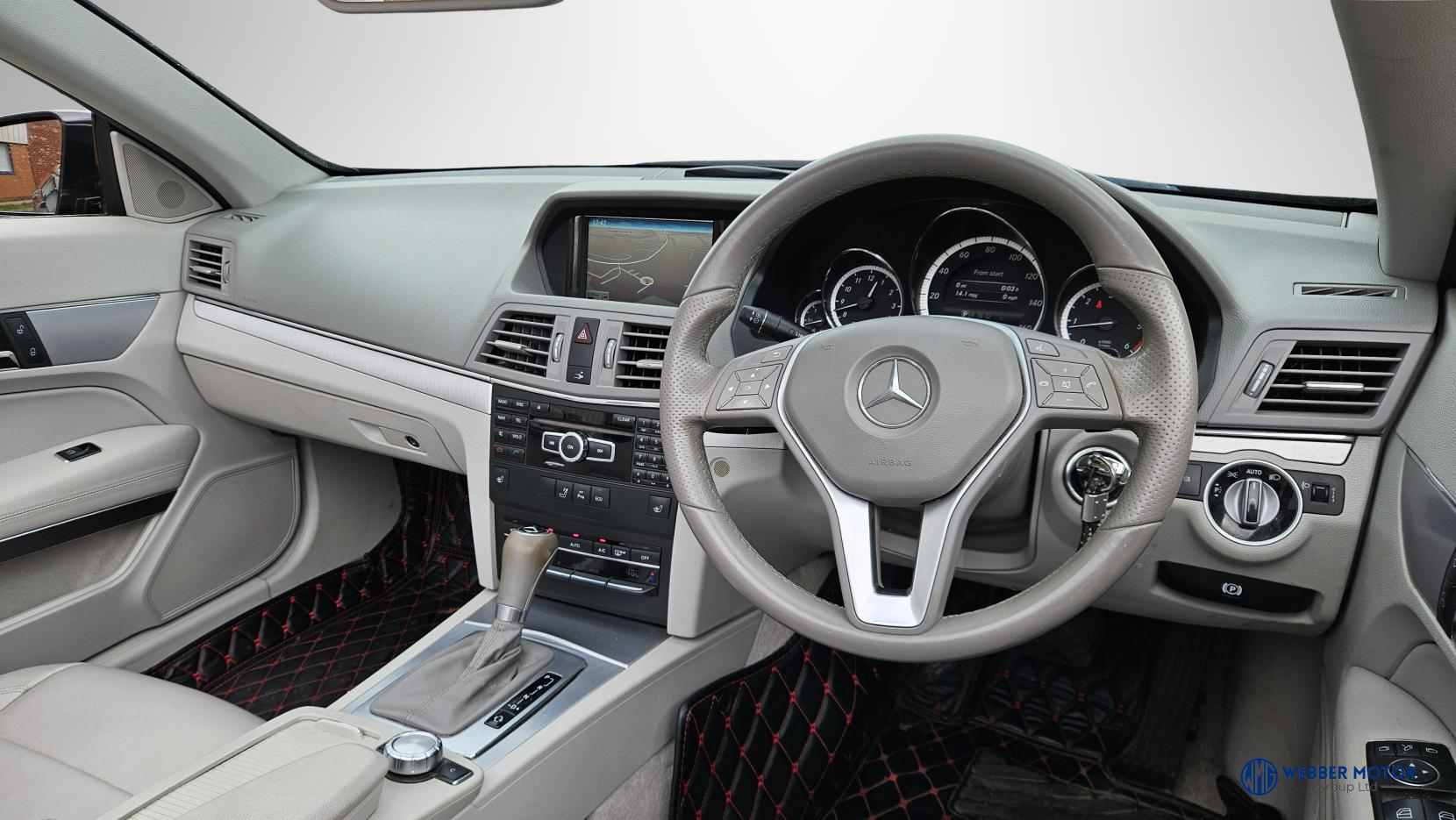 Mercedes-Benz E Class 3.0 E350 CDI V6 BlueEfficiency SE Cabriolet 2dr Diesel G-Tronic Euro 5 (265 ps)